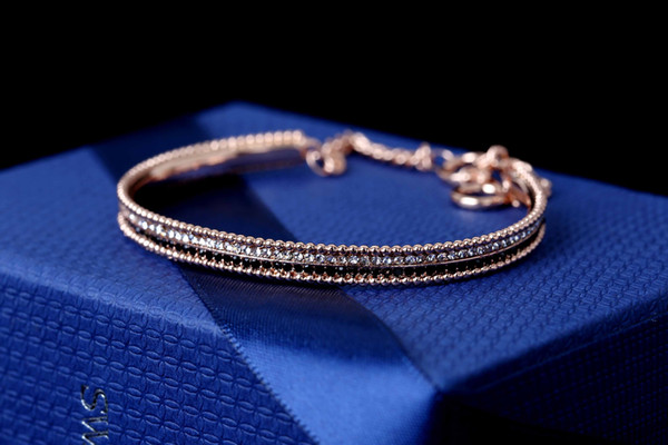 New rose gold bracelet top black and white crystal percentage with counter full package and exclusive counter scan code