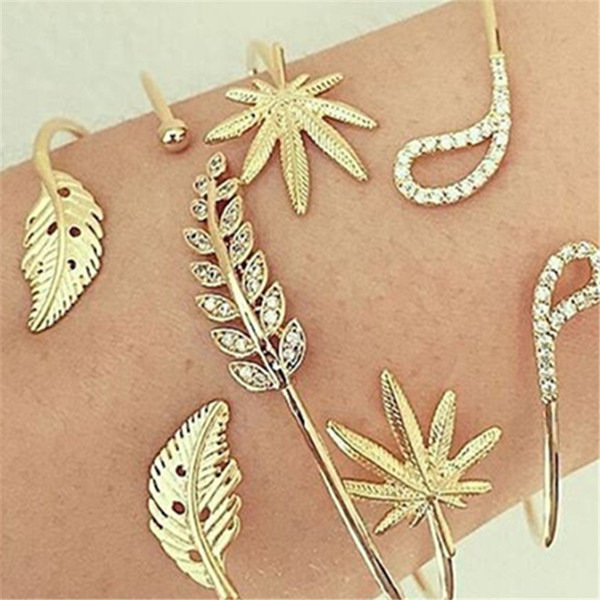 new 4 pcs/ set Fashion personality set in drilling leaf Bracelets Chain Golden colour Bracelet Set Exquisite Female Jewelry for women Gift