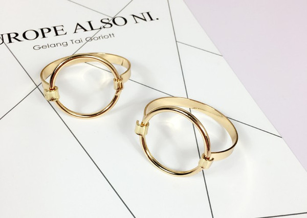 Korean European and American Style Metal Geometric Bracelet Simple Circular Buckle Female Bracelet