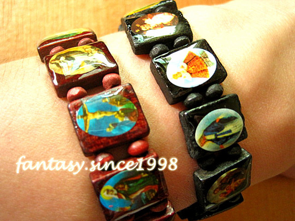 wholesale 100pcs/lot mix Red and Black Jesus Christ religious wooden stretch Christians Bracelets Brand New