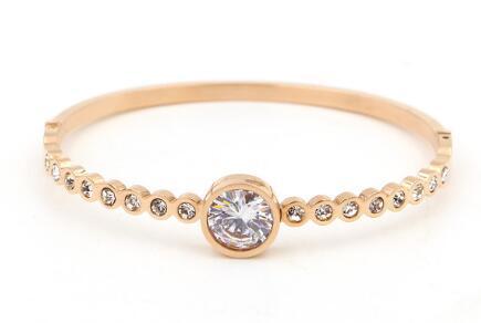 Korean jewelry wholesale new super flash big diamond dark buckle bracelet full of titanium steel accessories bracelet female