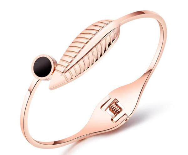 Creative Retro Bracelet Leaf Open Spring Bracelet Titanium Steel Rose Gold Ornament Girl Gift