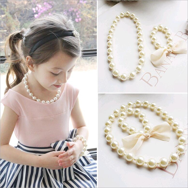 Wholesale Korean Kids Necklace Bracelet Set for Baby Girls Exaggerated Big Beads Pearl Jewelry Set White Color