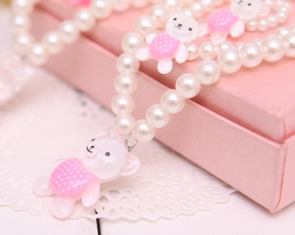 Classic Children's Pearl Necklace Set Three-piece Set of Girl Cartoon Accessories