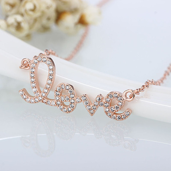 Korean direct sales explosion jewelry, Korean jewelry, English letter LOVE love necklace, high-end accessories