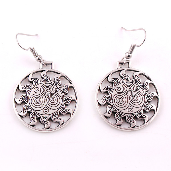 Sliver Sun Pendant Celtic Newgrange Spirals Ireland Amulet Charm Hooking Earrings Fashion Jewelry Gift Free Shipping