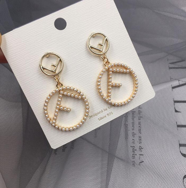 2019 NEW Women Fashion Luxury Brands Earrings With Pearl Letter Pendant Dangle Chandelier Earrings Designer Jewelry