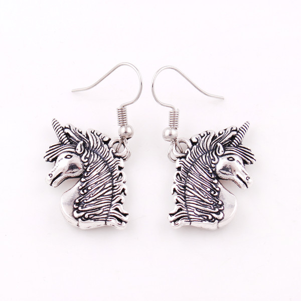 Hot Selling Fashion Trendy Antique Silver Plated Unicorn Pendant Medieval Unicorn Magick Love Amulet Earrings Jewelry