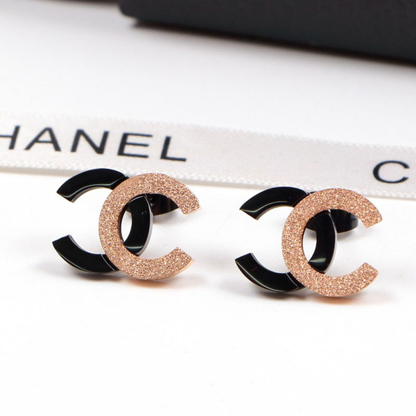 Luxury Brand Titanium Steel Stud for Women Designer Brand Luxury Lady Earrings Letter Couple Earring Jewelry