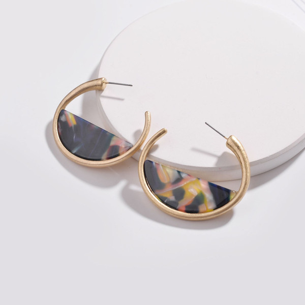 Free Shipping Fashion Fancy 2018 Fall New Arrival Semi Circle Colorful Resin Acrylic Leopard Tortoise Hoop Metal Earrings for Women