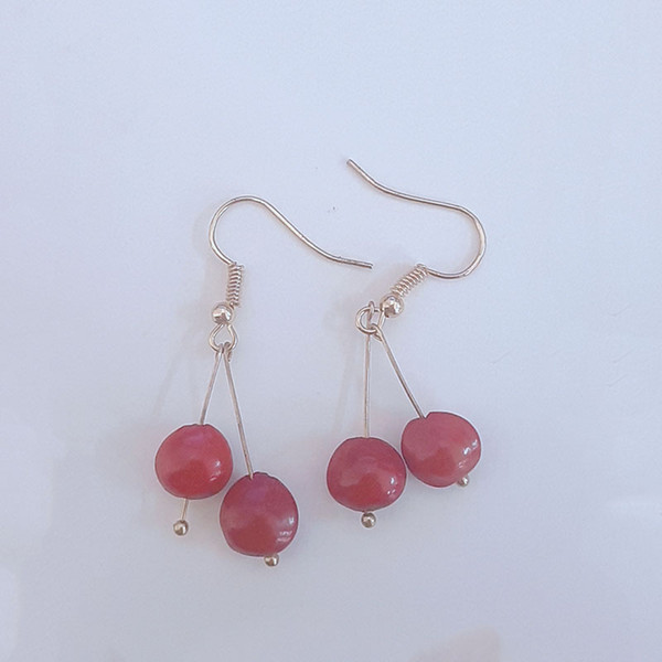 Chinese style red bean seed Earrings Original and simple, wearing earrings everyday Handmade Red Pendant Earrings