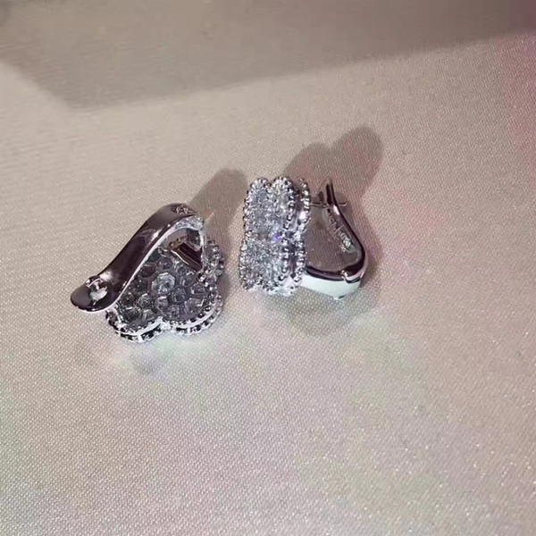 2019 New women's Four-leaf clover large earring fashion lively charming goddess indispensable exaggeratedor