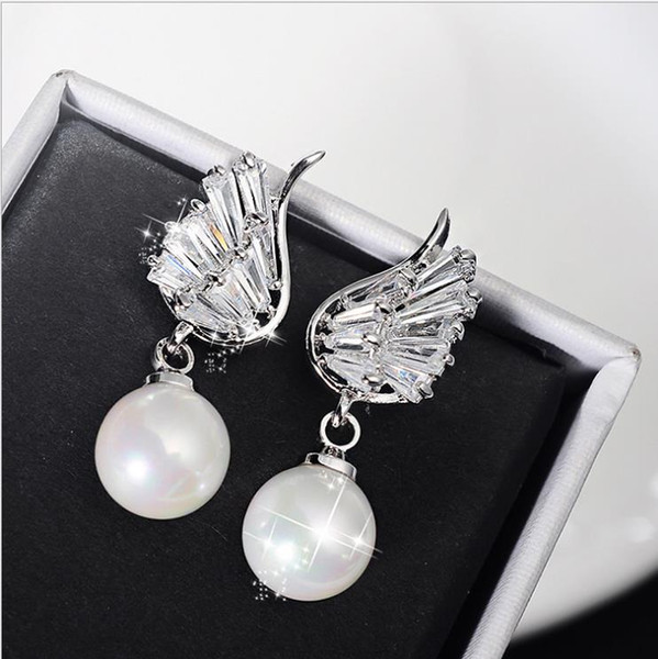 New Individual Silver Needle Ear Nails Women Angel Wing Earrings Fashion Long Pearl Exquisite Accessories Ear Jewelry