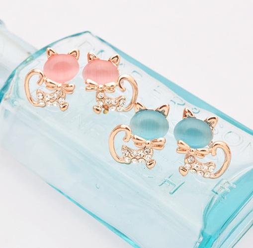 40% Off Clip Earrings Cat Eye Gem Stone Rose Gold Kawaii Cute Cat padded clip HelloKitty Pink Blue White Without Hole Animal Earrings