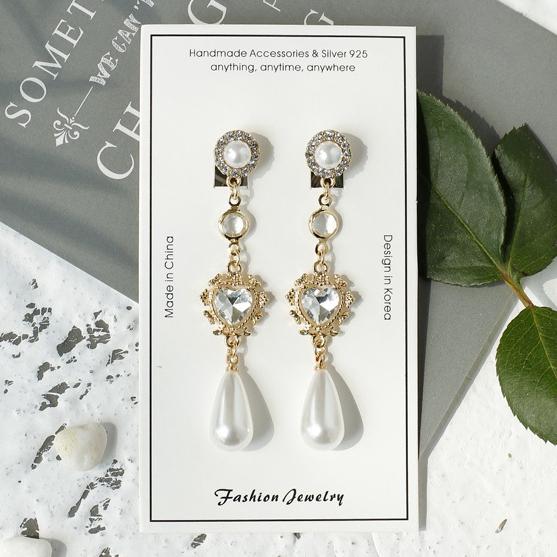 2019 Korean Trendy Baroque Style Clip on Earrings No Hole with Big Pearl Silver Vintage Love Heart Crystal Charm Earrings