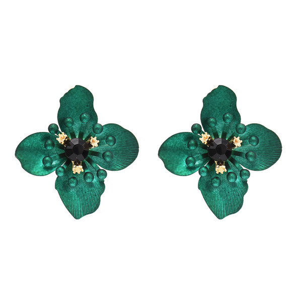 idealway Fashion Luxurious Korean Style Crystal Flower Shaped Stud Earrings Jewelry