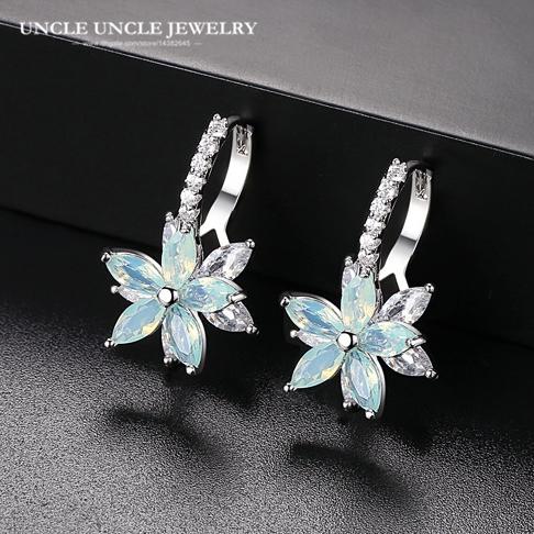 White Gold Color Cubic Zirconia Setting Crystal Flower Style Fashion Woman Earring 4 Colors Christmas Gifts Drop Ship