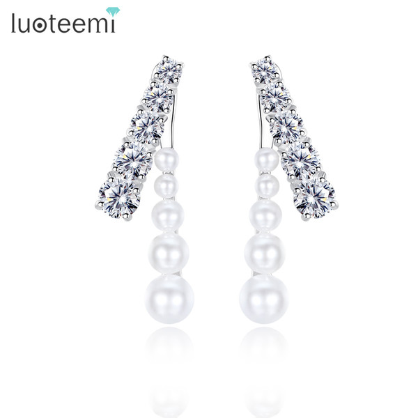 LUOTEEMI Neo-gothic Tiny Round CZ Stone and Plastic Pearls Statement Stud Earring for Women 2pcs Combination oorringen Jewellery