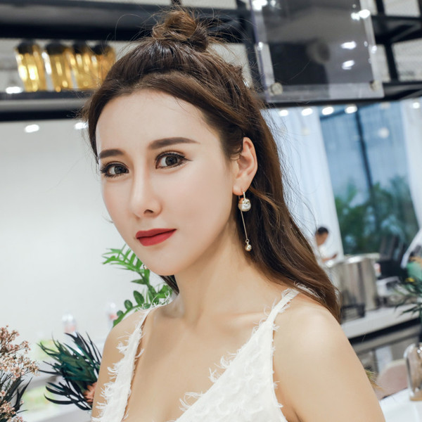 French Elegant Pearl Gold Ball Pendant Long Silver Needle Earrings Female Korean Simple Earrings New Temperament Earrings Wholesale