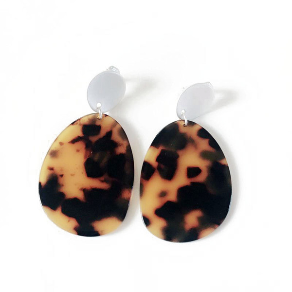 Free Shipping New Arrivels Silver Alloy Geometric Tortoise Resin Leopard Print Brown Color Sweet Clip Earring, Elegant Holiday Clip Earring