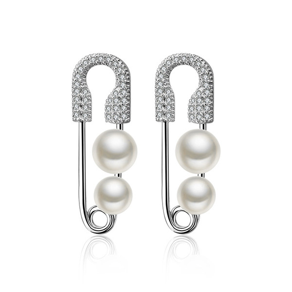 New women's earrings fashion stylized pin zircon pearl earrings