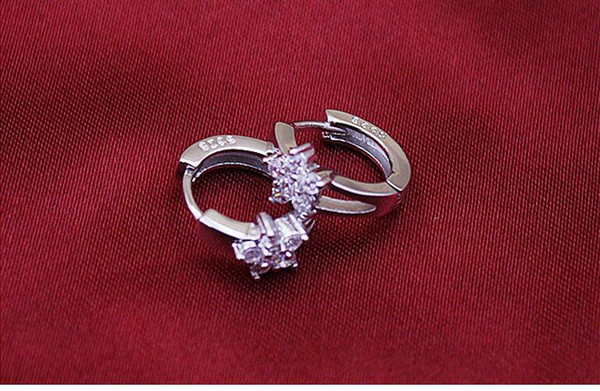 New 925 silver Earring(Snowflake shape)super shiny Sparkling crystal double cubic Zircon ear buckle stud Earrings elegant women wedding