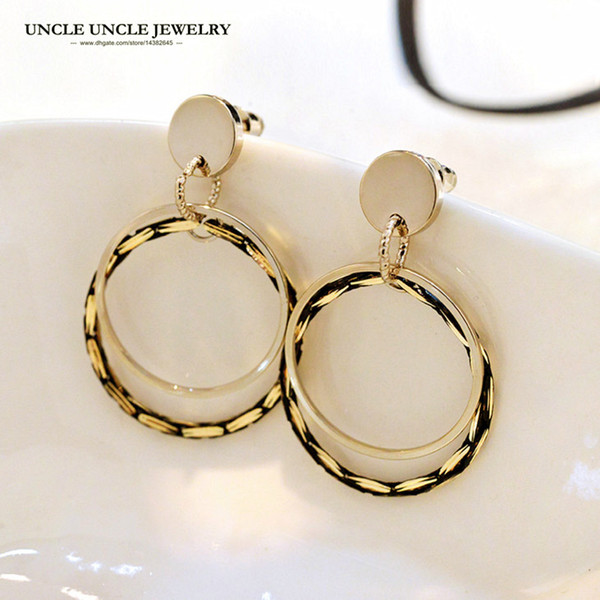 Gold Color Original Design Round Shape Fashion Woman Hoop Earring Wholesale