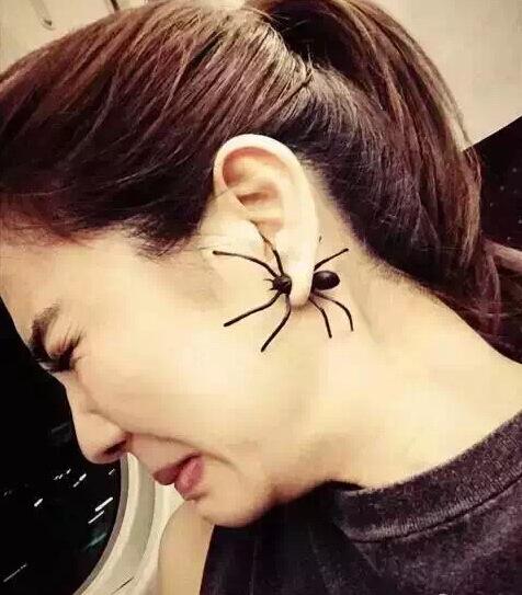 2017 Hot wholesale 1Pc New Fashion Womens Halloween Black Spider Charm Ear Stud Earrings Jewelry Casual Party Birthday earing Gift