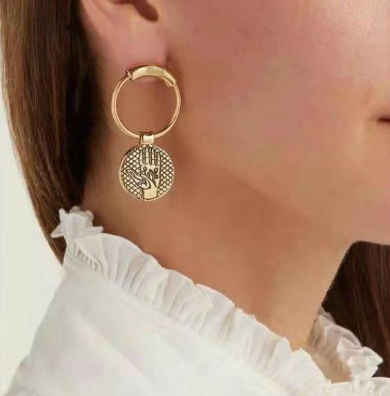 Famous designer gold earrings palm bronze circle asymmetrical pendant Stud earrings women luxury wedding jewelry gift