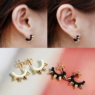 Korean Style Trend Rock Rivet U Type Stud Earrings Metal System Fashion Personality Earring Alloy Geometry Earrings Lady OL Wild Jewelry