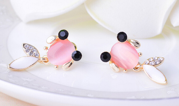 Small goldfish opal earrings Allergy free eco-friend fastcolours high quality alloy stud earrings