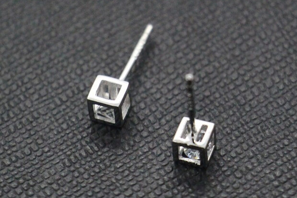 Love Rubik's cube S925 sterling silver earrings earrings send Tremella three-dimensional box hollow block