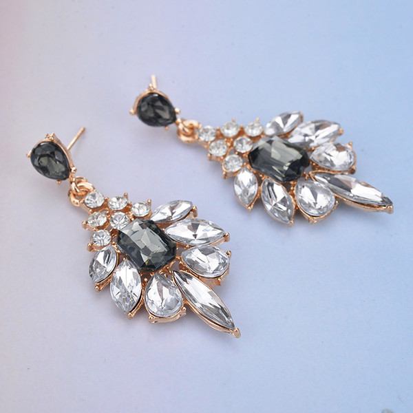 Spring and Summer New Korean Edition Ear Nails Fresh Jelly-coloured Jewelry Earrings Beautiful Water Drop Earrings 8268