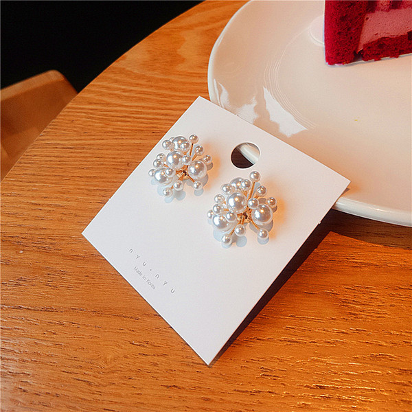 925 Silver Needle Korean Edition New Simple Pearl Ear Nails Individual Creative Net Red Earrings Temperament Sweet Ear Jewelry Women