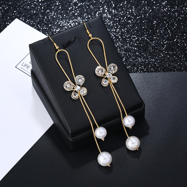 Geometric modeling, long metal earrings, Korean Edition, irregular exaggerated earrings, hot selling in Europe and America