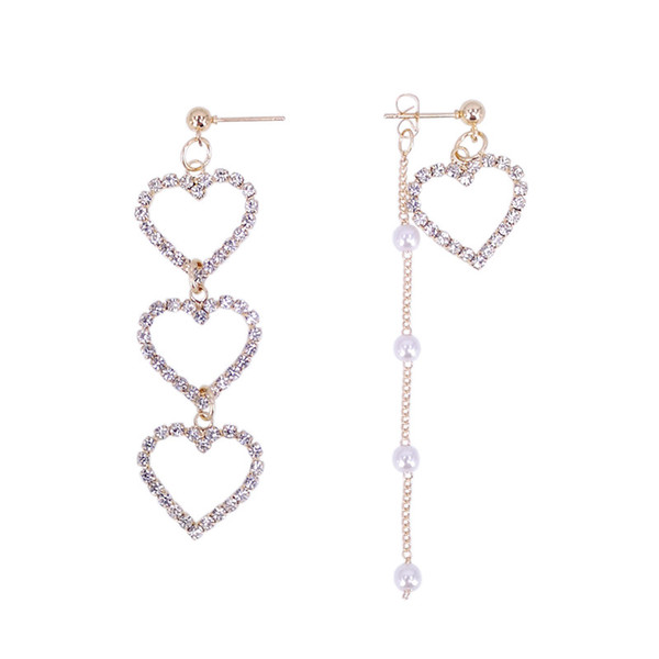 Girls' strings of love earrings, South Korea's gentle, delicate, bright zircon asymmetrical earrings, ear pierced ears.