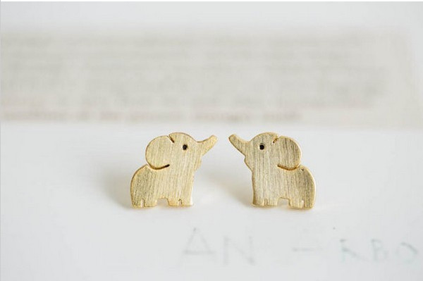 Fashion gold stud earrings Put up the nose of elephant stud earrings for women wholesale free shipping