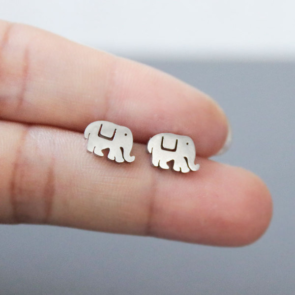 Everfast New Cute Elephant Earring Little Animal Stainless Steel Earrings Studs Fashion Ear Jewelry Lucky Gift For Women Girls Kids T115