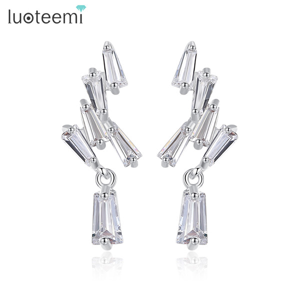 LUOTEEMITrendy Geometric CZ Curved Bridal Asymmetric Stud Earrings For Women Fashion Wedding Engagement Party Jewellery Brincos