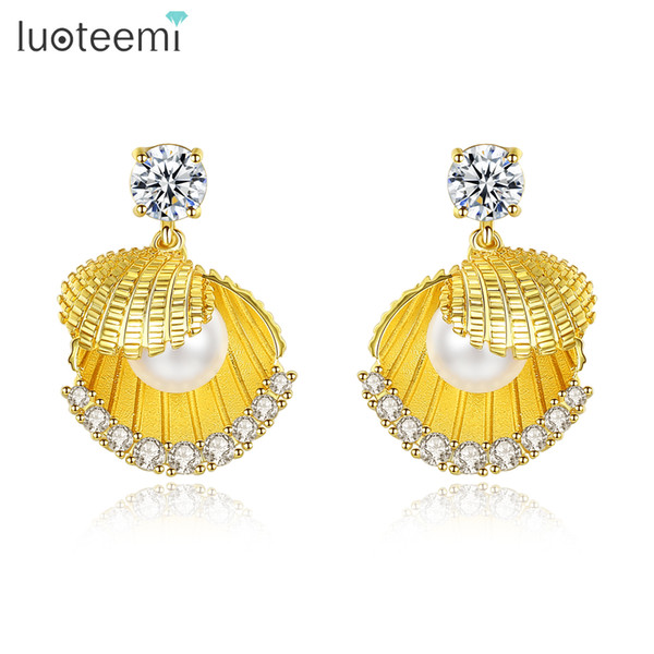 LUOTEEMI Shell Imitation Pearl Unique Stud Earrings Cubic Zirconia Women Earrings for Wedding Party Gold Color Christmas Gift