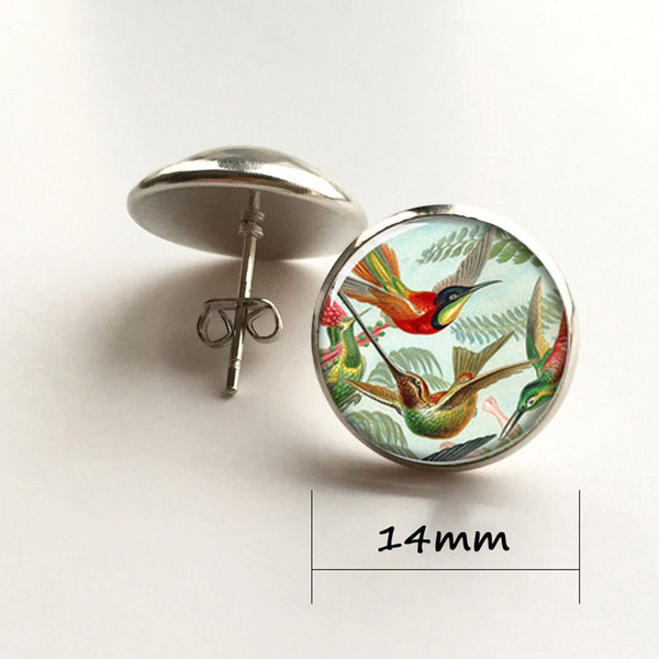 pairslot Hummingbird earring two flying Hummingbird earring glass Photo Victorian Tapestry earring