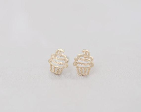 Fashion hollow out ice cream stud earrings, manual drawing surface treatment cream stud earrings wholesale free shipping