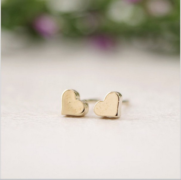 2018 Fashion gold stud earrings small flat peach heart stud earrings for women wholesale free shipping