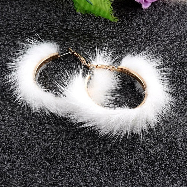 Europe and the United States big-name popular hairy large circle earrings earrings exaggerated atmospheric girl heart Mink hair earrings