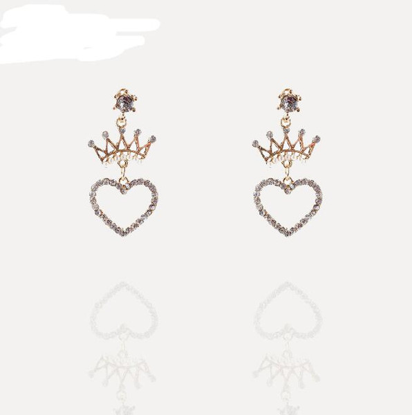 European and American fashion new ladies love crown shape earrings temperament simple small broken diamond earrings