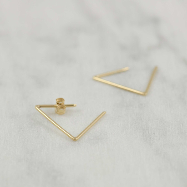 Design 2019 Gold jewelry wholesale simple and handmade women's style S925 sterling silver jewelry triangle earrings