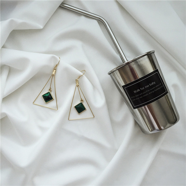 High Quality Simplicity And Fashion Turquoise Earrings Famous Jewelry Accessories Emerald Green Earrings With Big Triangle Eardrop