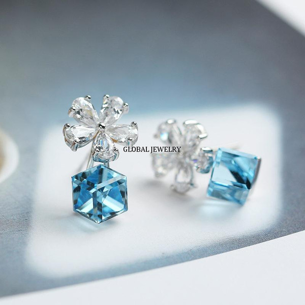 foreign trade 925 pure Korean high-grade Austria crystal snowflake earring Austria Tremella nail and ear ornaments Factory direct sales