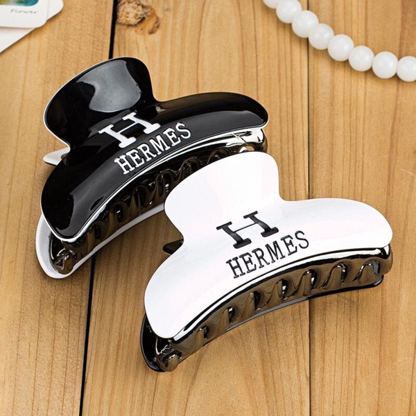 18 new luxury designer letter H hairpin party jewelry accessories wedding gifts and free shipping 9 * 5 0755with0875