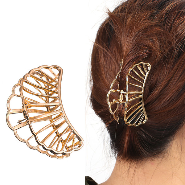 2018 new Fashion Fan shaped Ladies Large Hair Claw Clamps Small Hair Clip Butterfly Claws Clamps Accessories Bathing hairpin